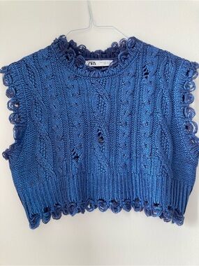 Zara Navy Blue Textured Cable Knit Cropped Vest